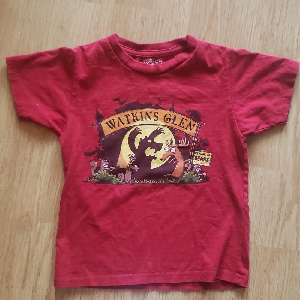 8 Short Sleeve Boy's T-shirts Size 4 T